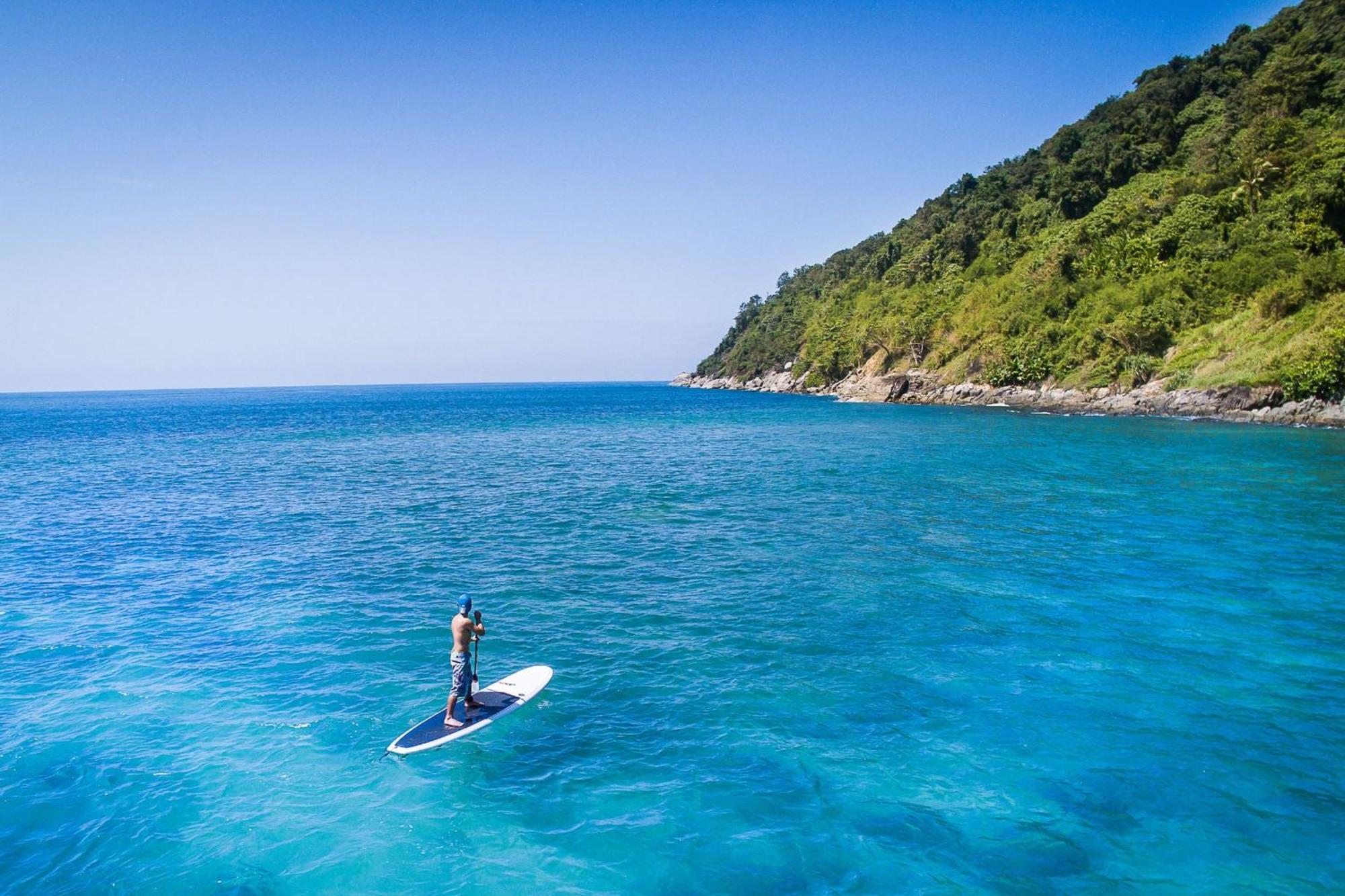 Phuket Marriott Resort & Spa, Merlin Beach Patong Exterior photo Stand Up Paddle Boarder on the Great Barrier Reef