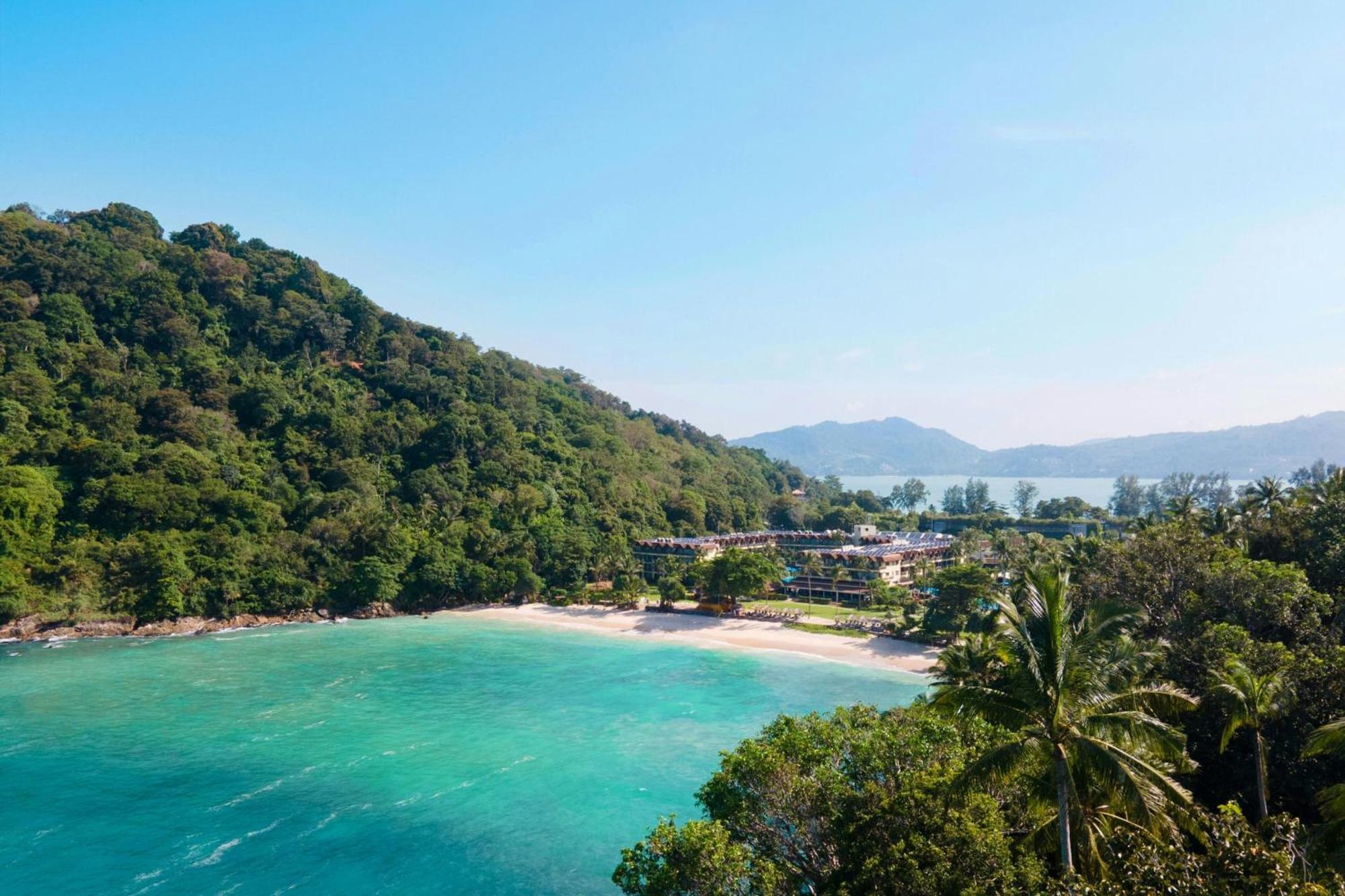 Phuket Marriott Resort & Spa, Merlin Beach Patong Exterior photo View of the Andaman Sea from the resort